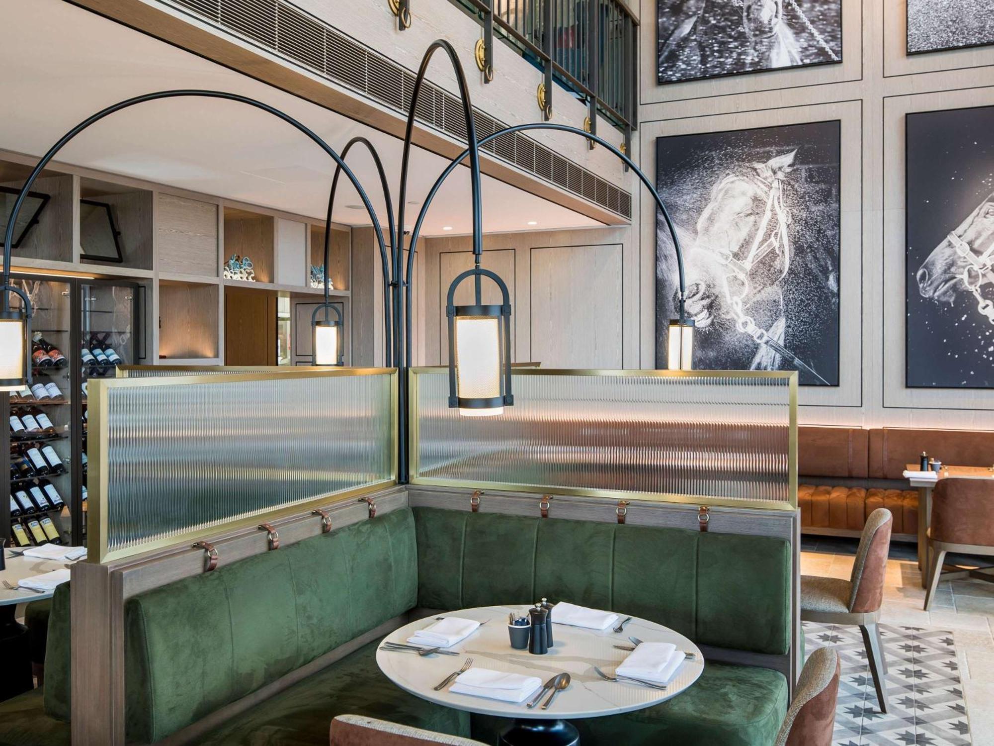 The William Inglis Mgallery Уоруик Фарм Екстериор снимка The restaurant's interior